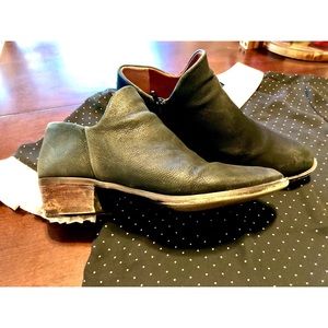 Lucky Brand Black Ankle Booties, size 8